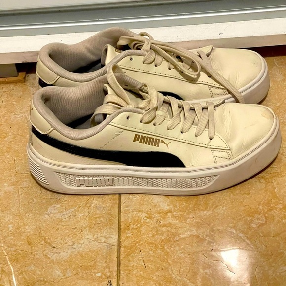 Puma Smash Platform v3 390758-08 Sneakers Women Size 7.5 US OffWhite Black Shoes - Picture 2 of 7